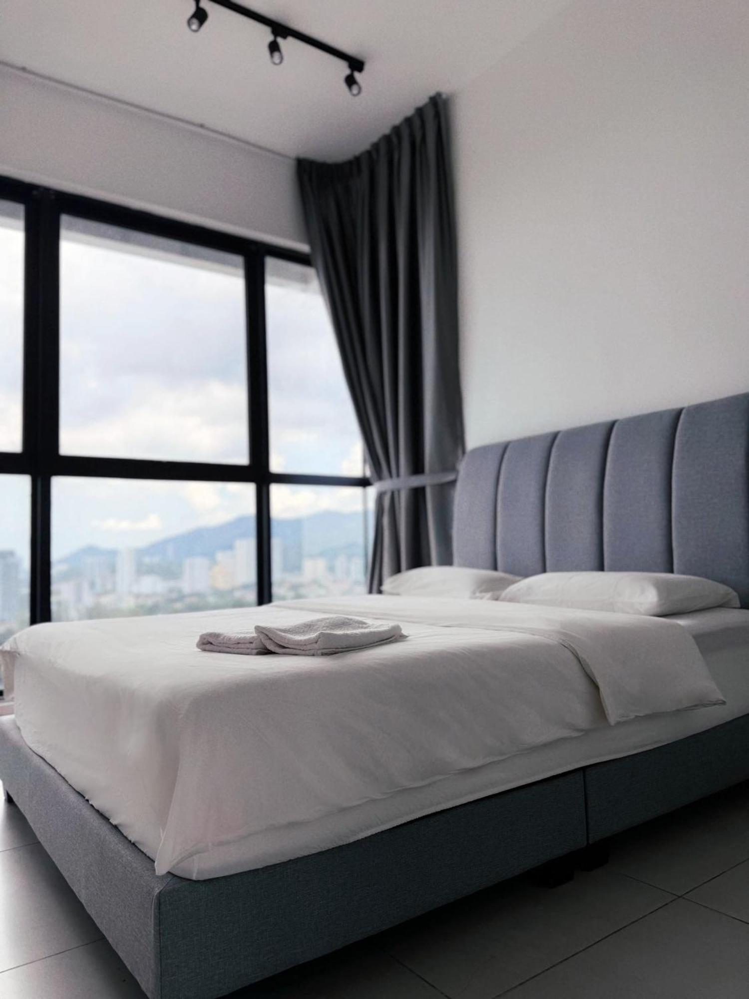 Urban Suites Two Or Three Bedroom Georgetown By Anc Jelutong Exterior foto