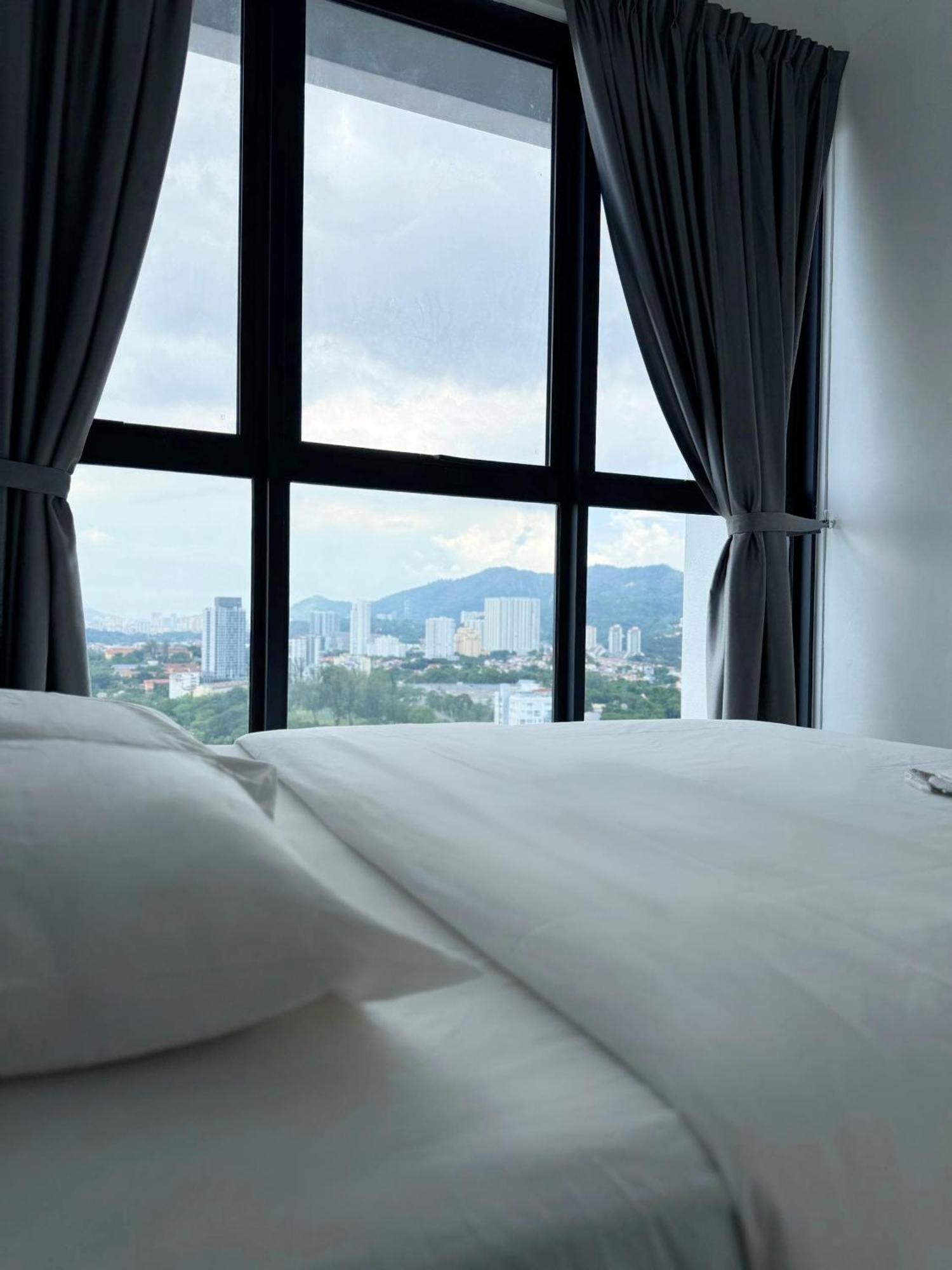 Urban Suites Two Or Three Bedroom Georgetown By Anc Jelutong Exterior foto