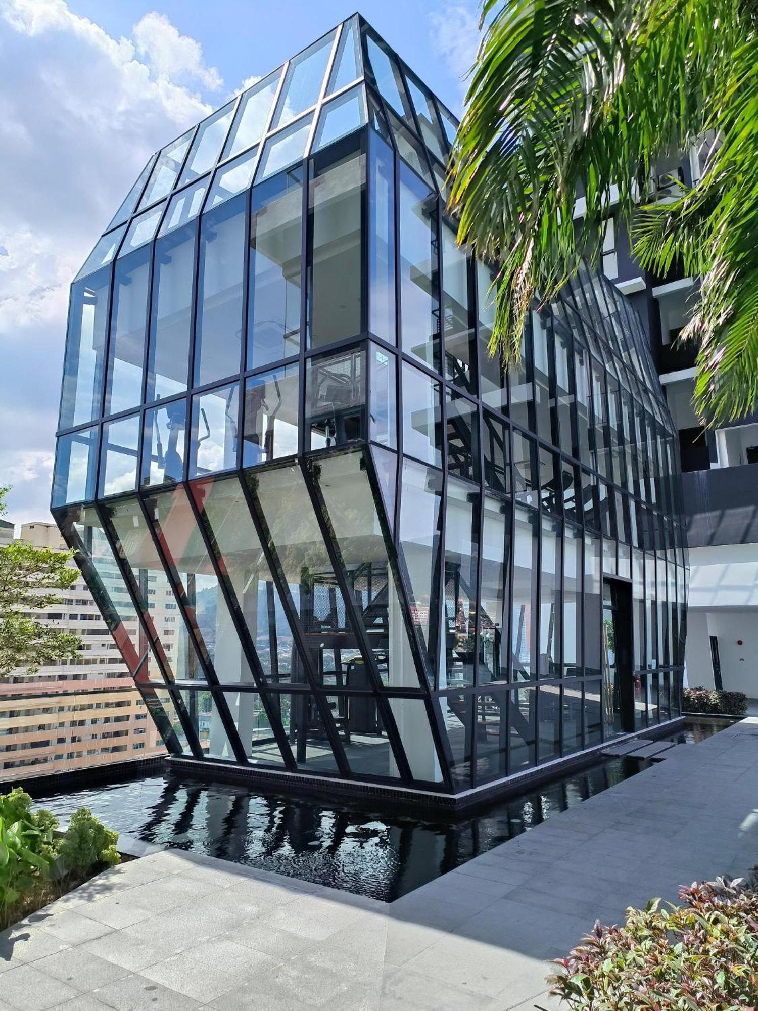 Urban Suites Two Or Three Bedroom Georgetown By Anc Jelutong Exterior foto