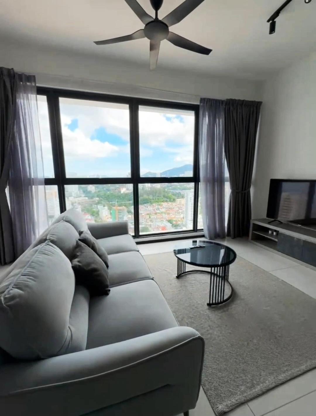 Urban Suites Two Or Three Bedroom Georgetown By Anc Jelutong Exterior foto